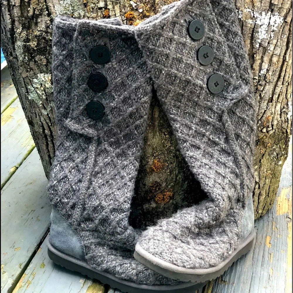 UGG Cardi Lattice Boots - Picture 1 of 6